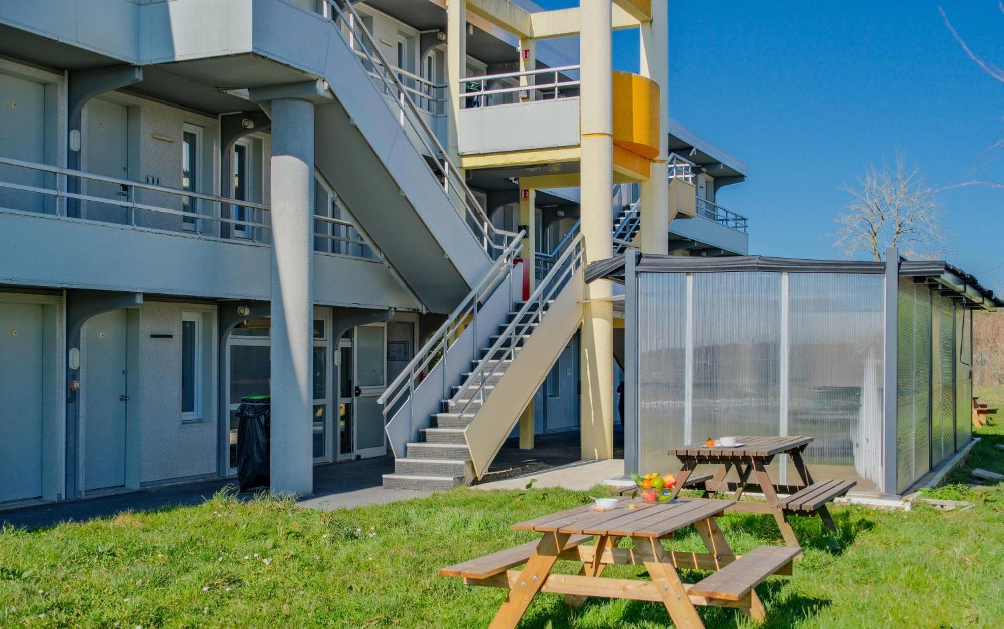 Classic Hotel - Fontenay-Trésigny Exteriér fotografie